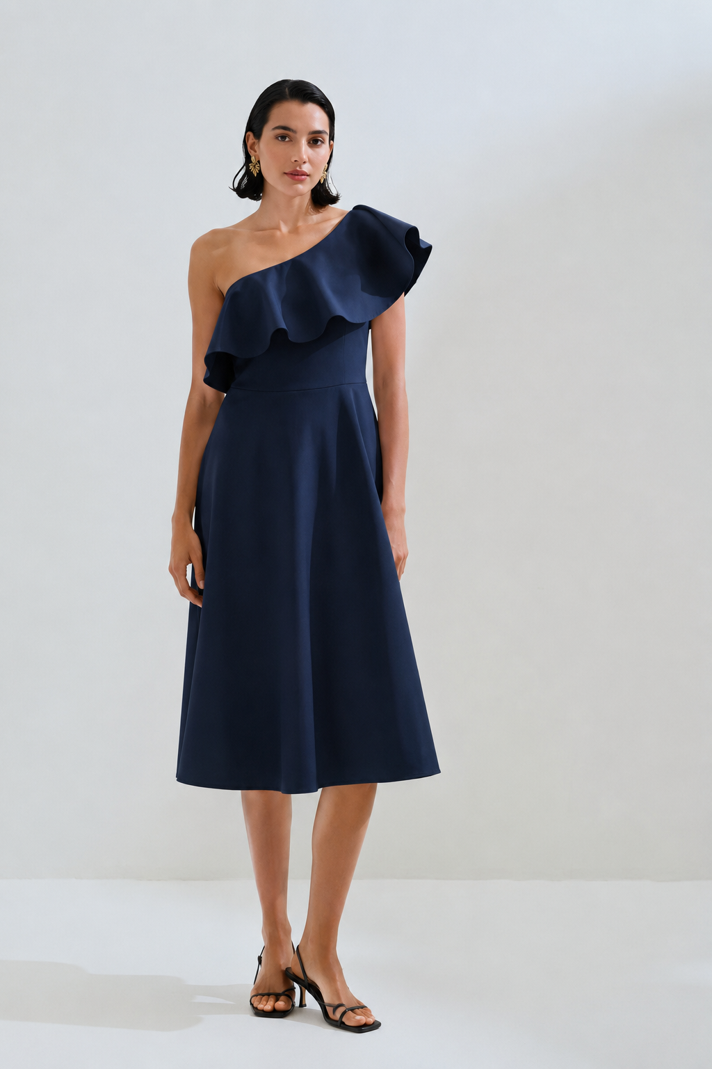 Off Shoulder dress monochrome
