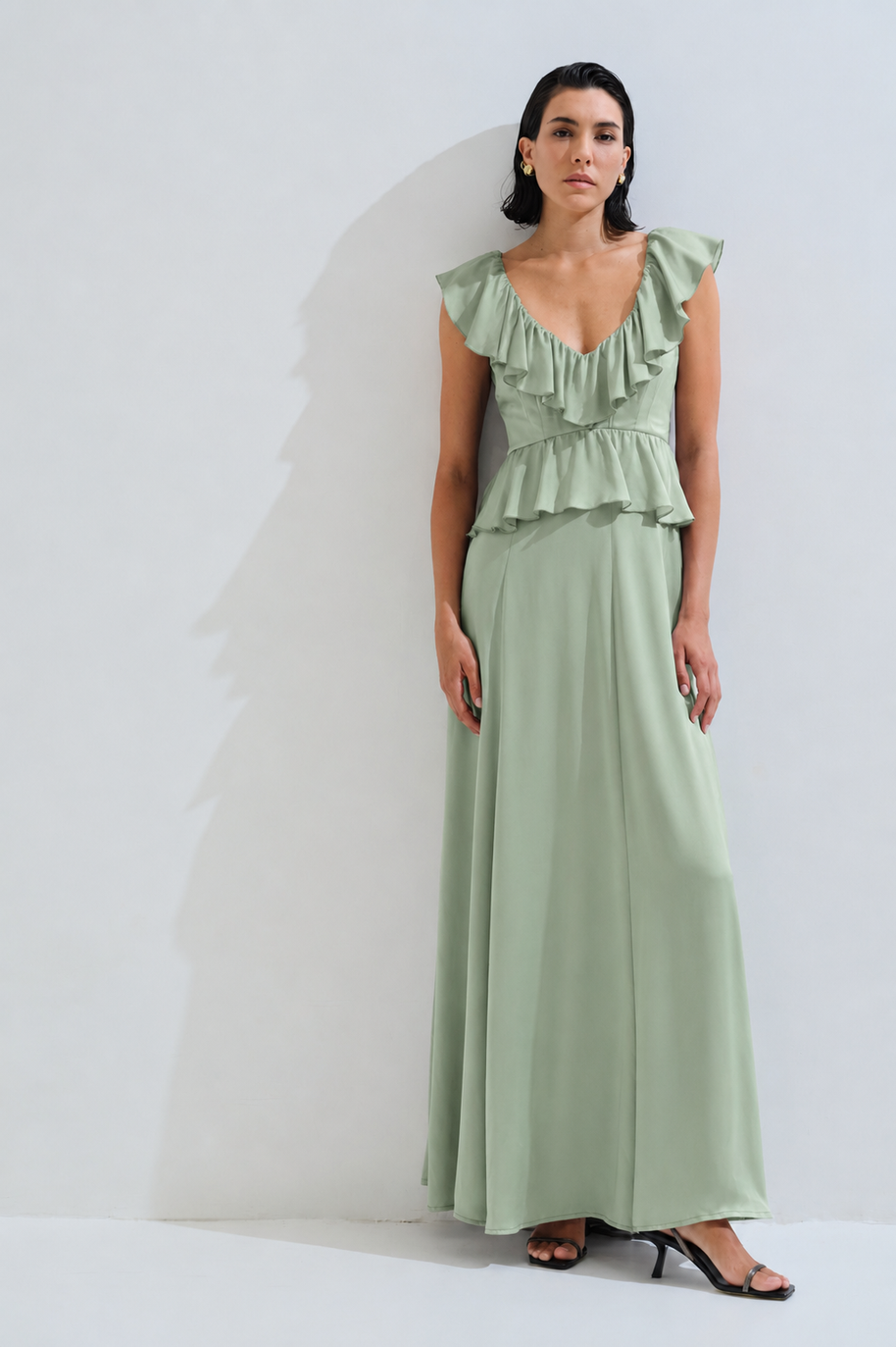 Maxi dress open back