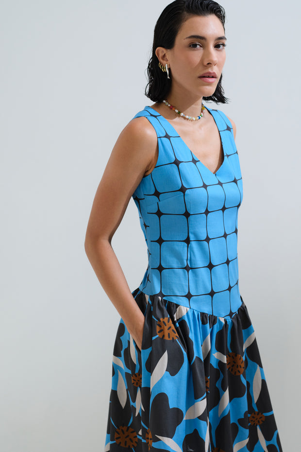 Φόρεμα καρό λουλούδια αμάνικο