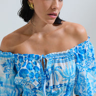 Crop top off-shoulders shell print