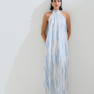 Φόρεμα έξω πλάτη