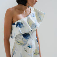 Φόρεμα με έξω ώμο