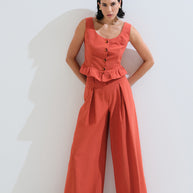 Παντελόνι με πιέτα μπροστά