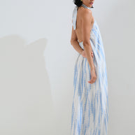 Φόρεμα έξω πλάτη