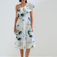 Φόρεμα με έξω ώμο