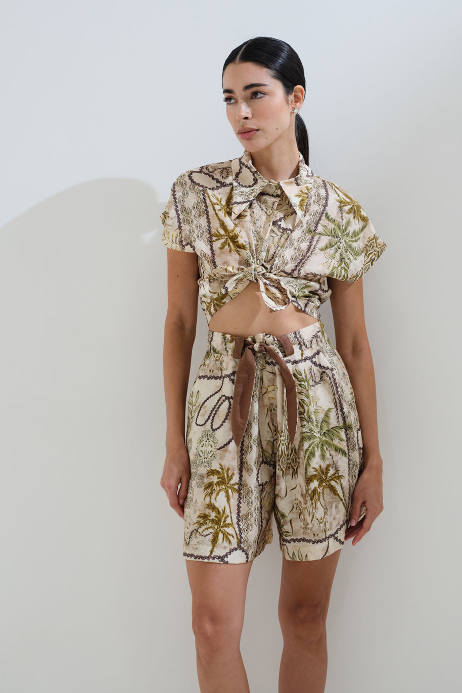 Square line printed shirt