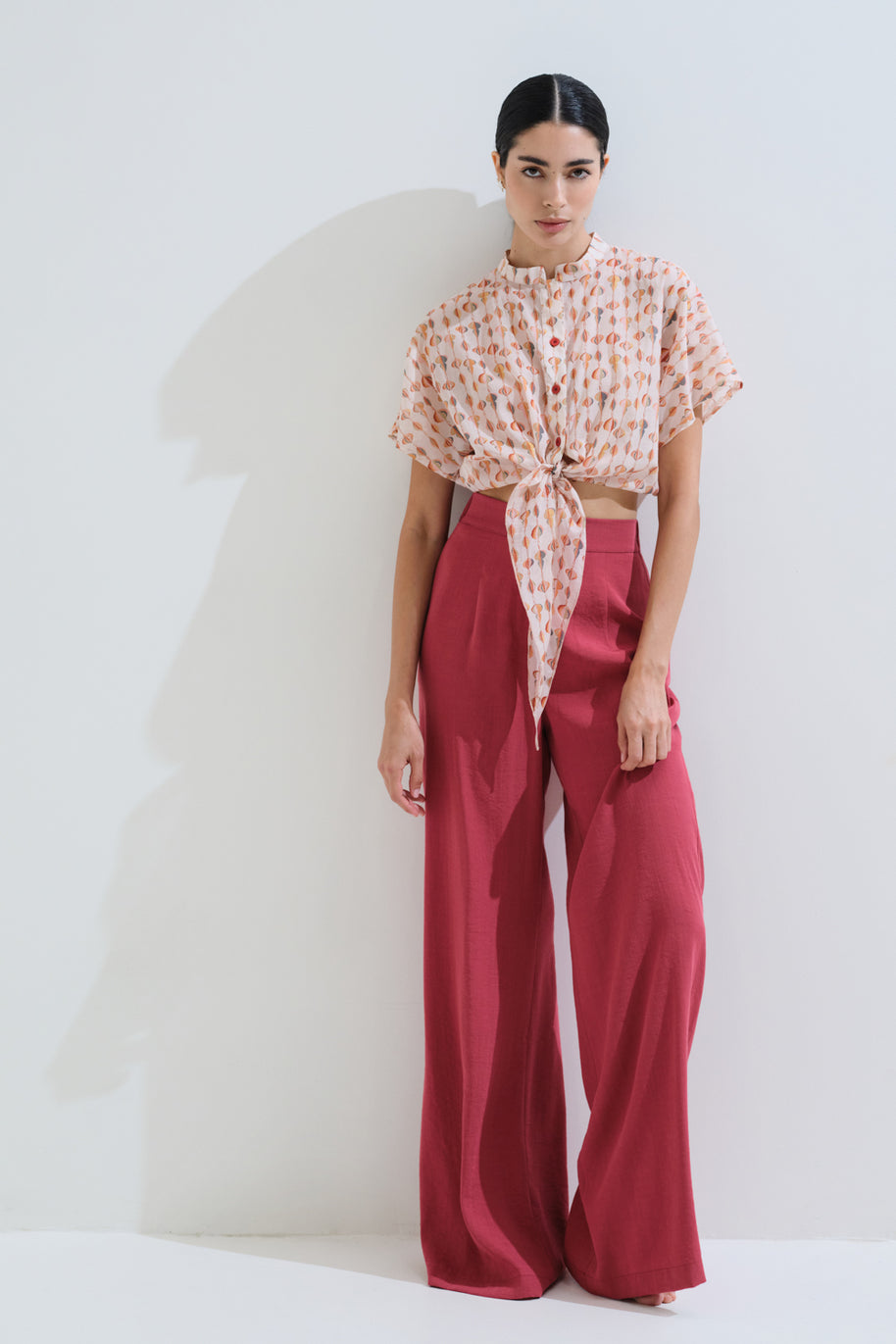 Monochrome high waisted pants