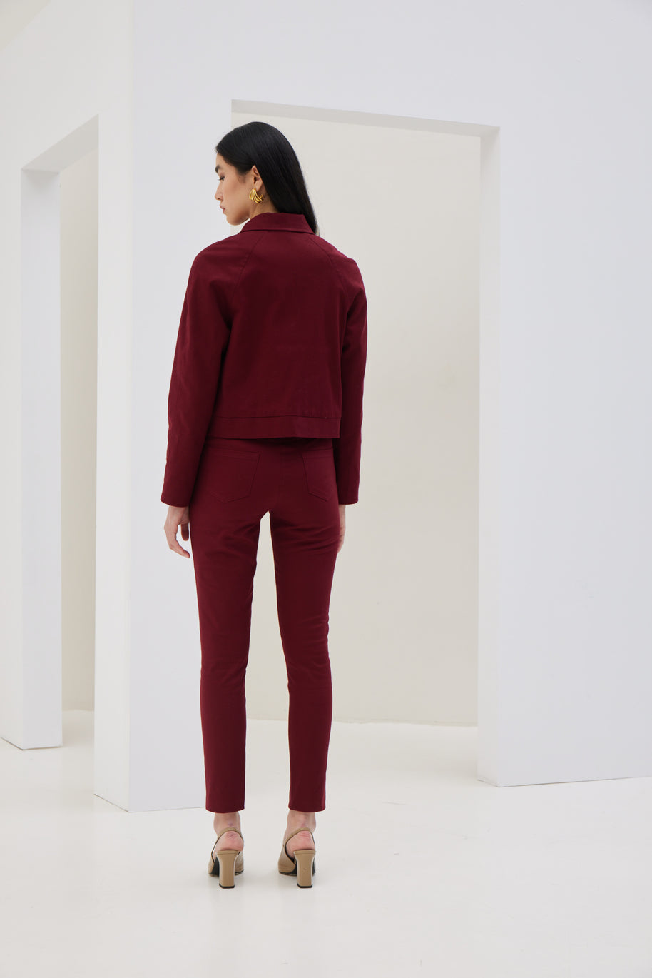 Classic Slim Straight Pants