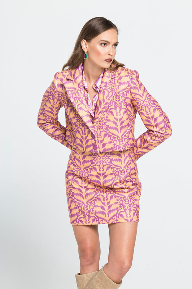 Short Coat with Patterns