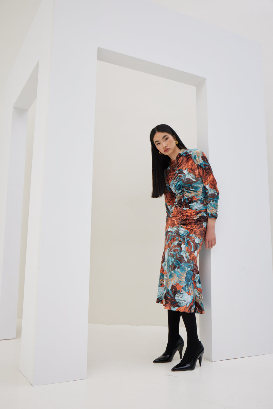 Φόρεμα Βελούδο με Σούρες