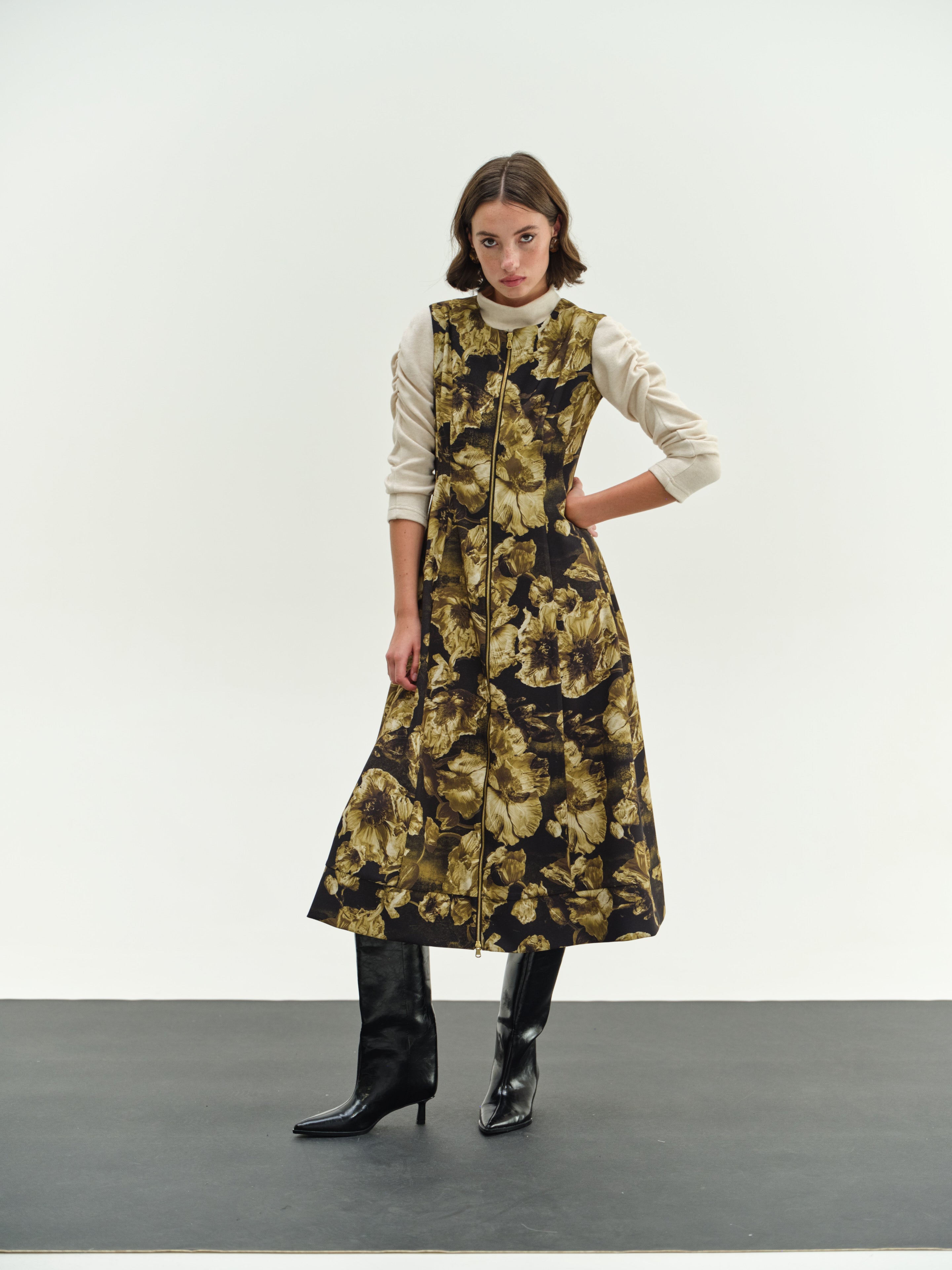 Sleeveless Dress Flowers