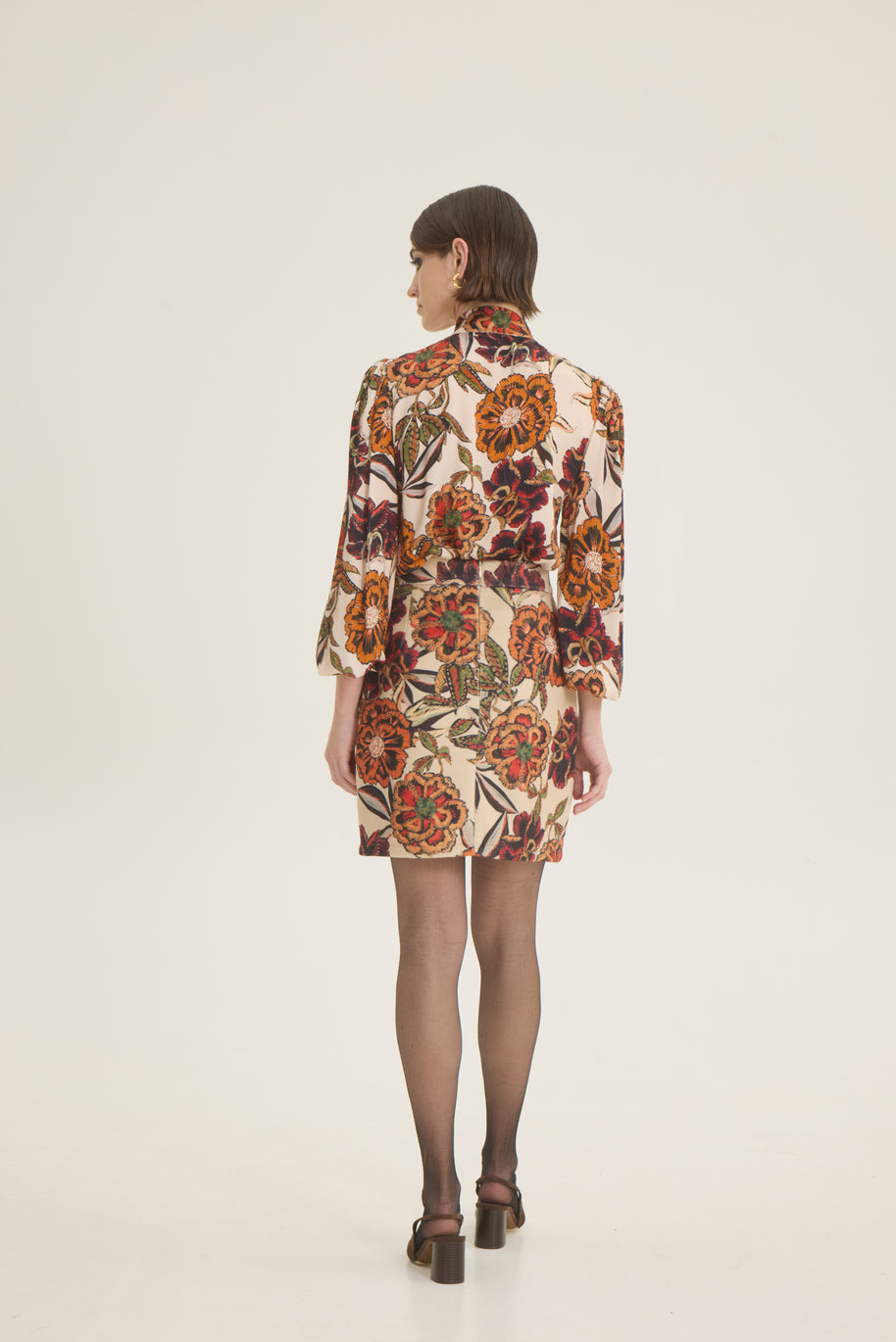 Floral mini skirt