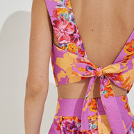 Sleeveless Crop Top