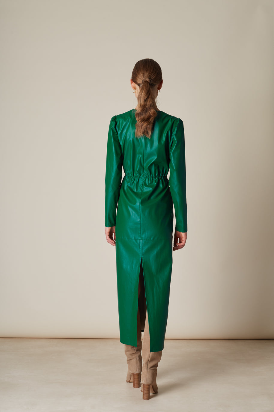 Dress with Back Opening in Skirt