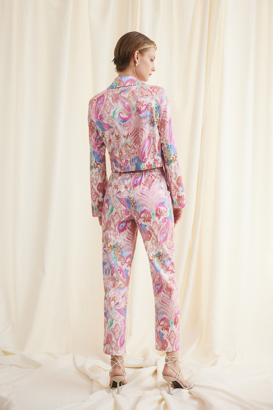 Short Pink Lahouri Jacket