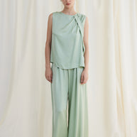 Off-the-shoulder Blouse