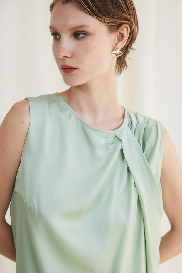 Off-the-shoulder Blouse