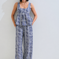 Linen top- ties back 