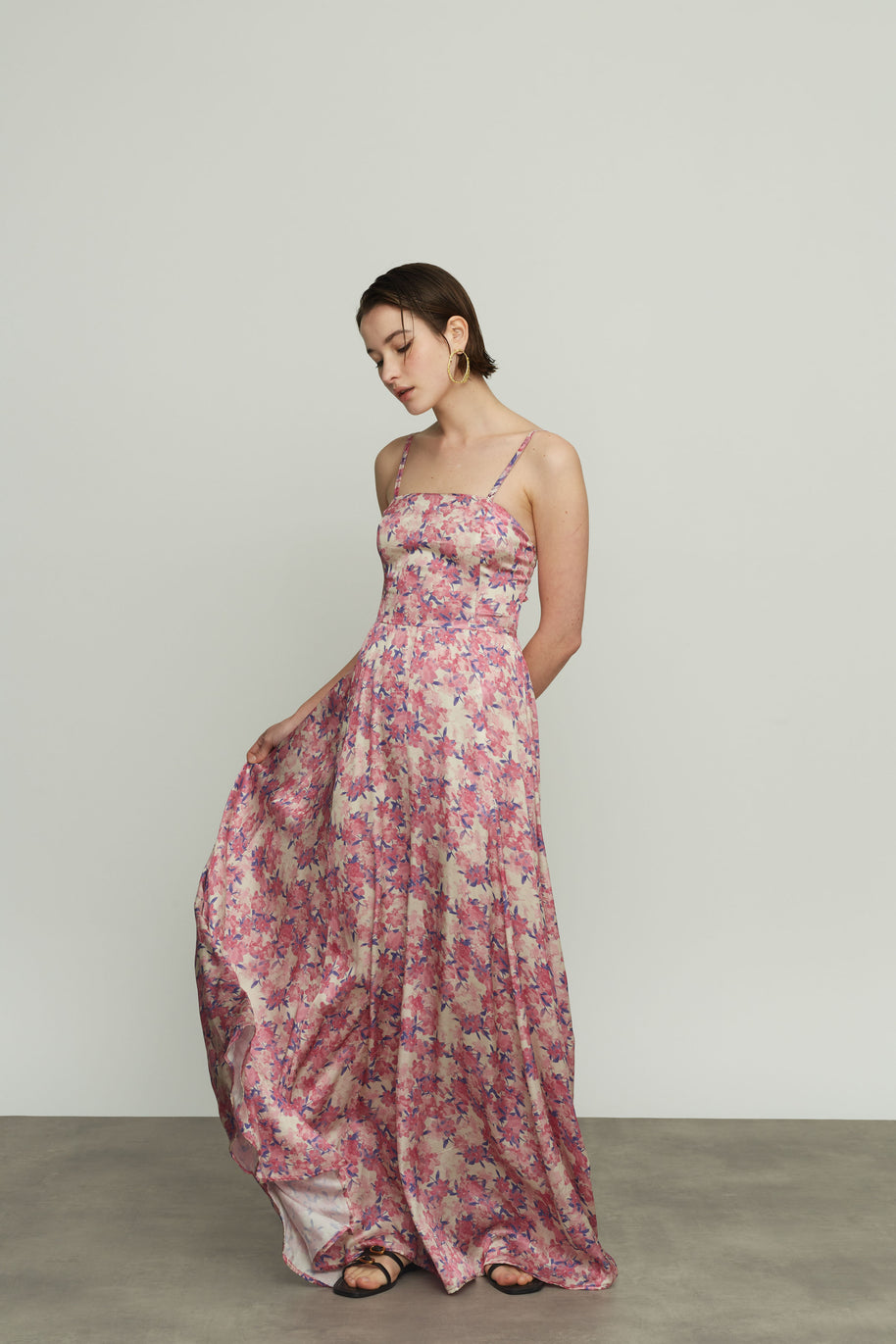 Long Sleeveless Floral Dress