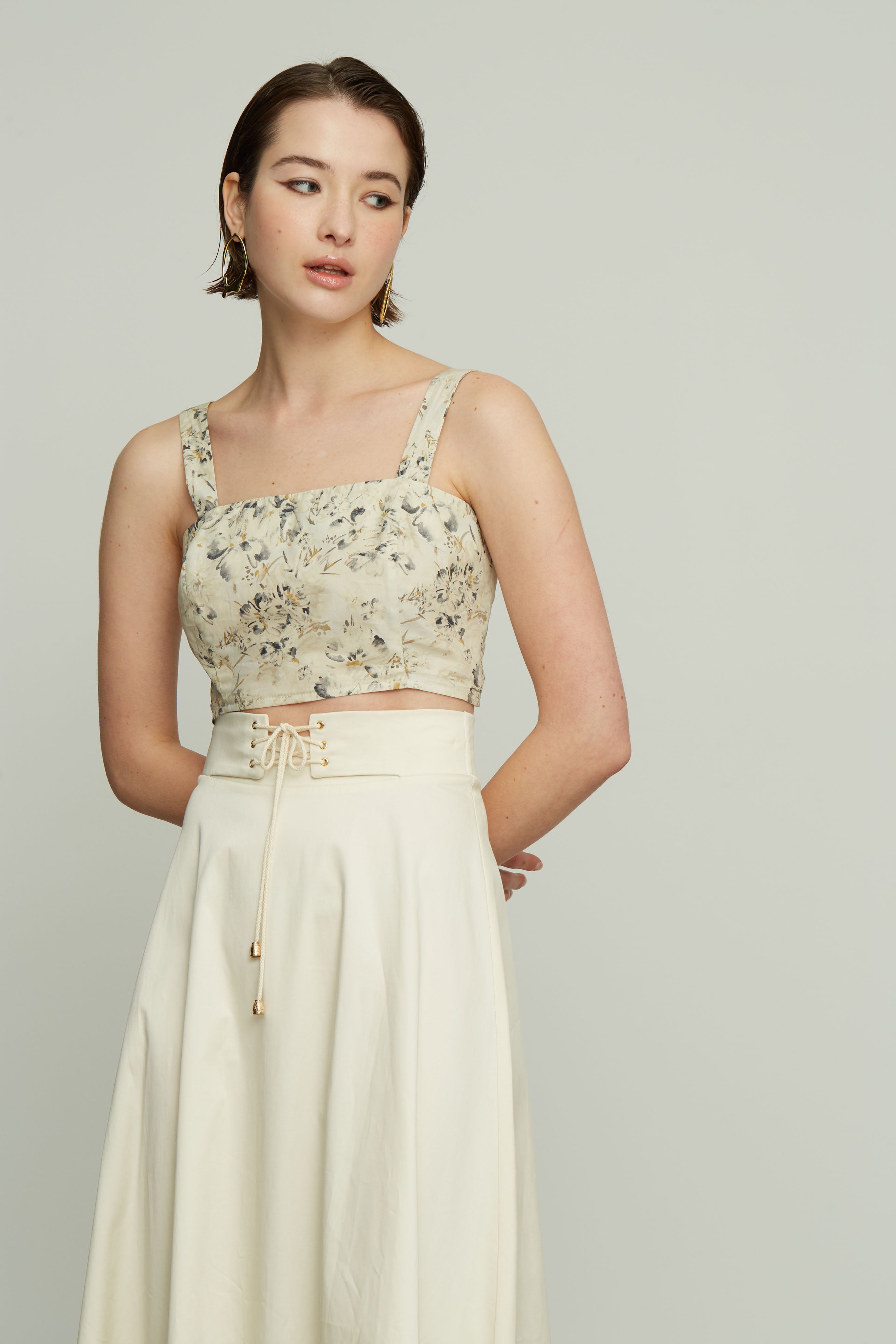 Crop Top με Λουλούδια