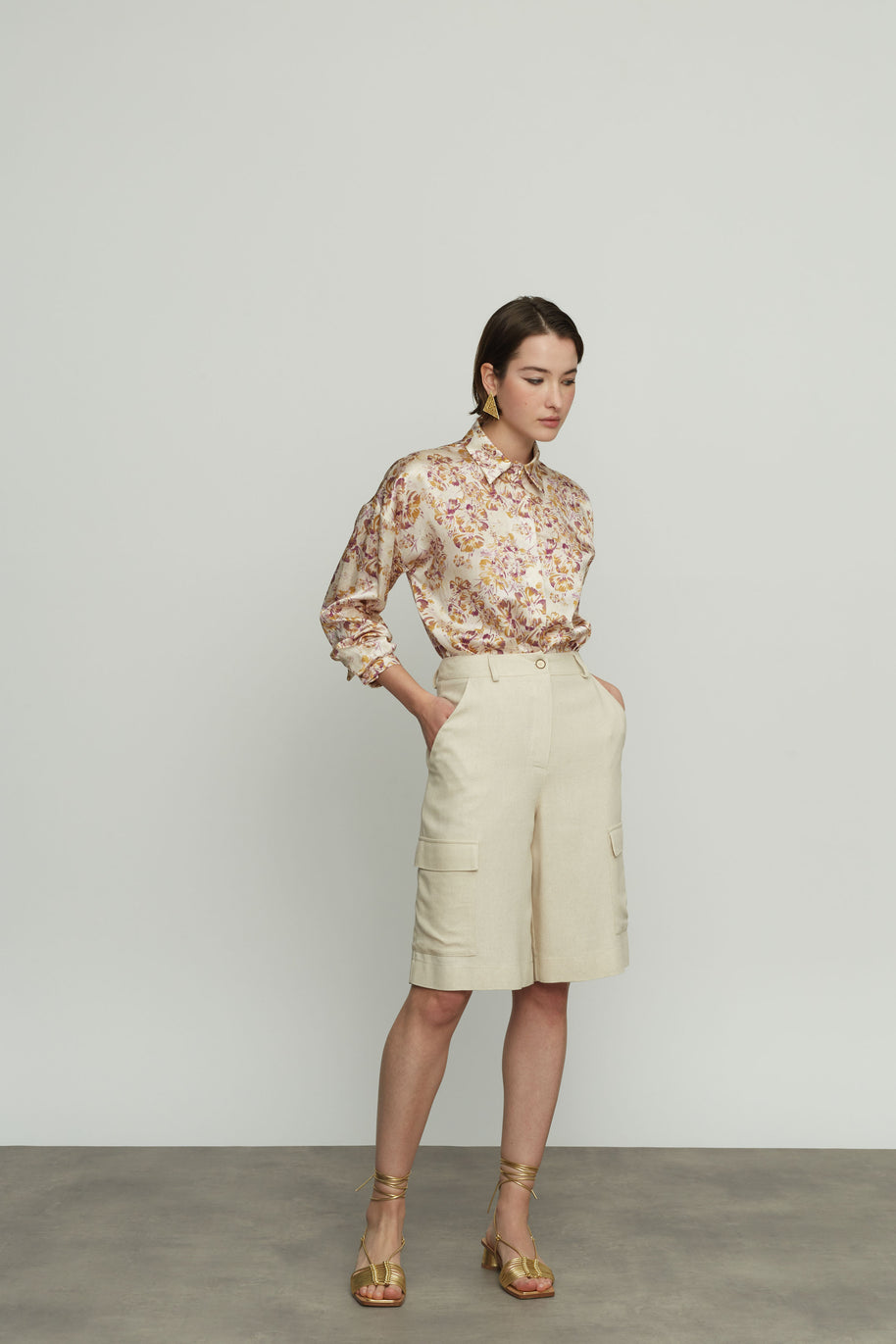 Bermuda Shorts with Pockets